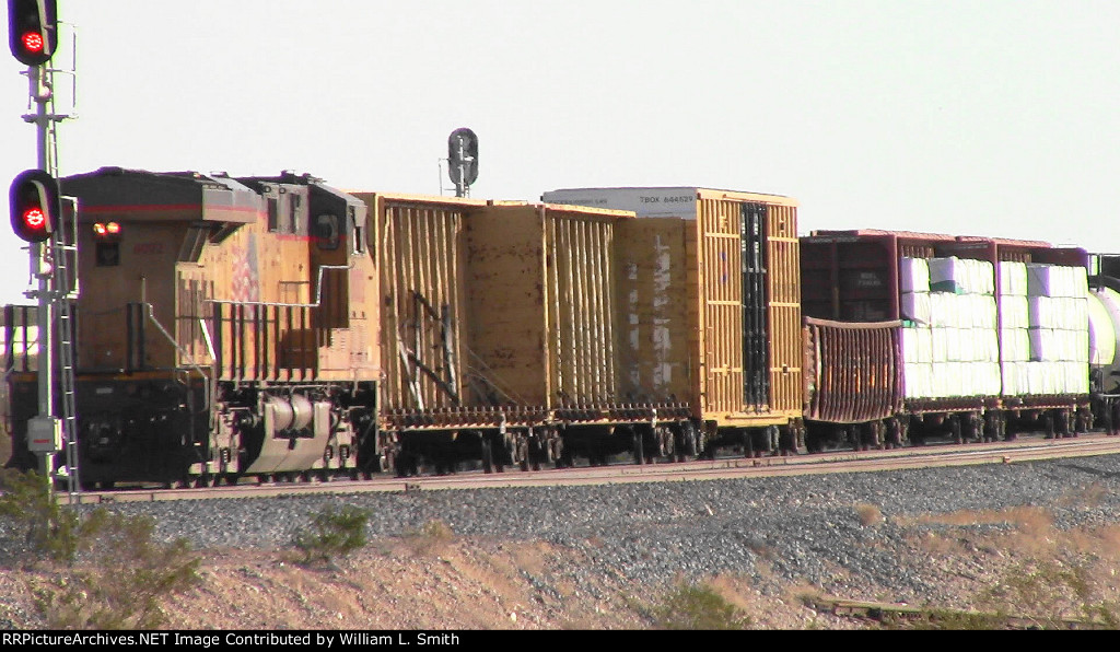 EB Manifest Frt at Erie NV W-Pshr -117